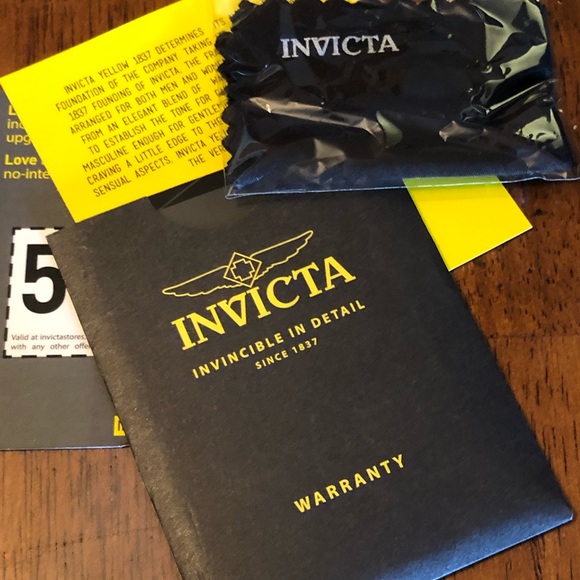 NWT Limited Edition Invicta Batman men’s watch - Picture 4 of 6